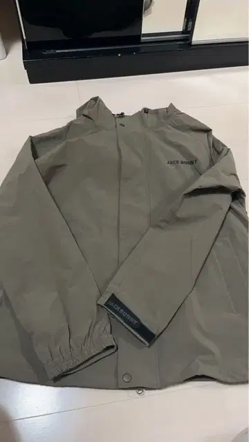 3시즌 메쉬 안감 윈드브레이커