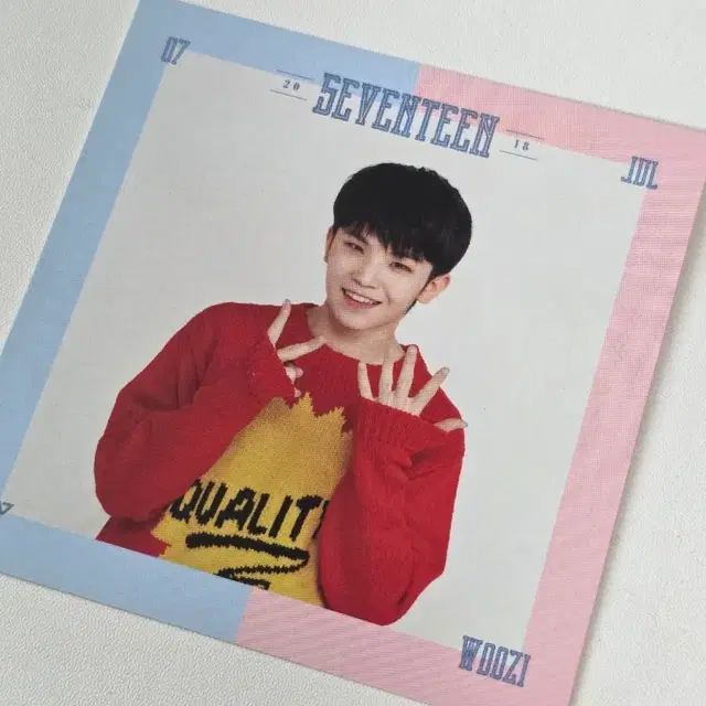 세븐틴 2018 시그 구성품 우지