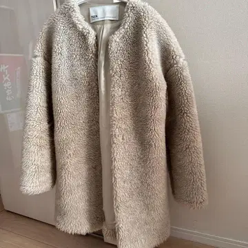 TICCA 베이지 보아 자켓