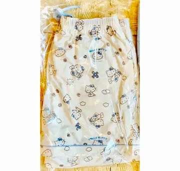 미사용 새상품 헬로키티 스나이델 홈 올 패턴 숏팬츠 색스