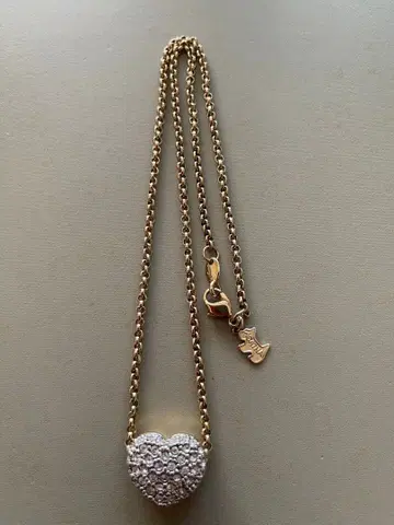 AGATHA 빈티지 하트 모티브 목걸이