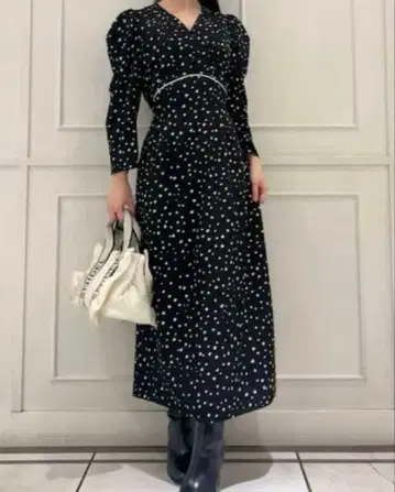 SNIDEL 랜덤 하트 프린트 원피스 BLK 1 스나이델