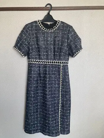 Leja 반팔 미니 원피스 블랙 화이트 체크 무늬