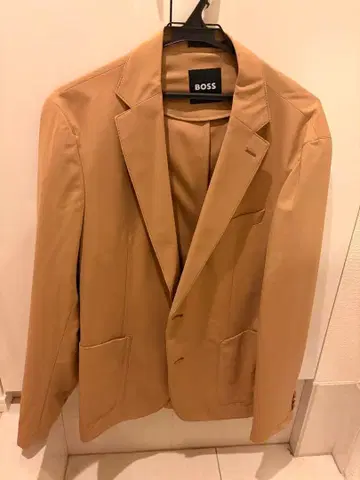 BOSS 베이지 테일러드 자켓