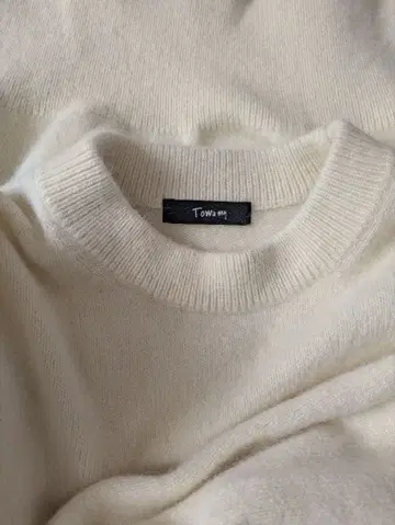 Towamy 니트 스웨터