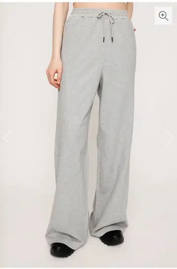 새상품 시착만 한 SLY STITCH DESIGN 팬츠