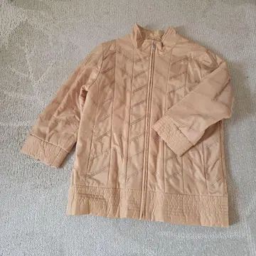 르 라피스 새상품급 퀼팅 자켓 40 베이지