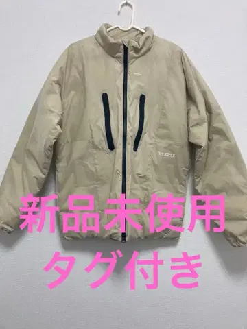 새상품 M 사이즈 Taylormade 인슐레이티드 자켓 T-HEAT