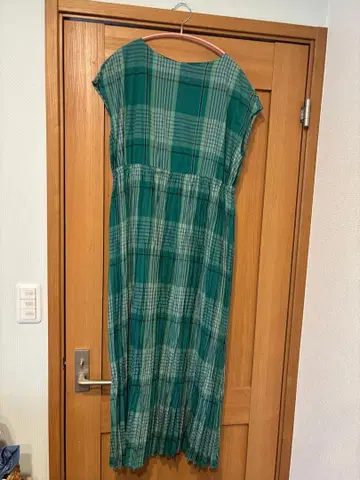 GLAZIK 그린 계열 체크 원피스