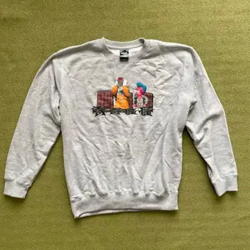 기괴상괴 그레이 맨투맨 L