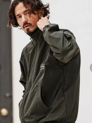 felkod 트랙 자켓(F25S320) 다크 올리브