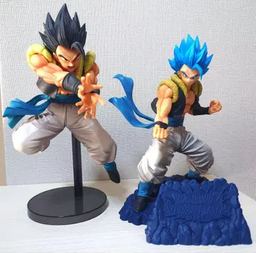 오지터 피규어 2체 세트