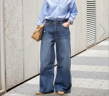 데미지 가공 다크 블루 와이드 레그 데님