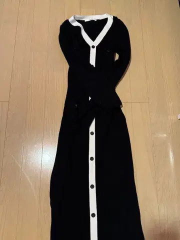 snidel 프론트 버튼 니트 원피스