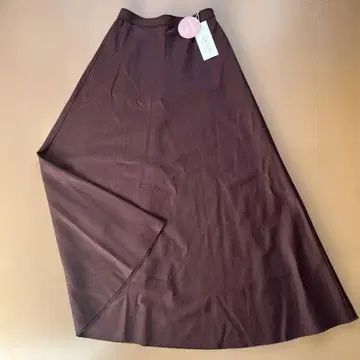 emmi 롱 스커트 와인 컬러