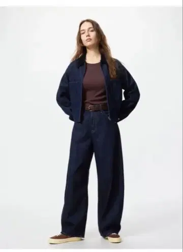 유니클로 배기 커브 청바지 26