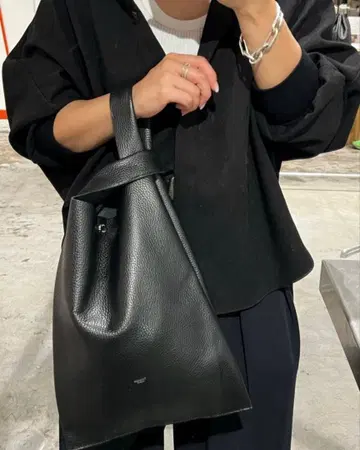 [ 재고 라스트 ] NUS 라나테크 돌먼 슬리브 셔츠 블랙