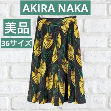 [ 새상품급 ] AKIRA NAKA 플레어 스커트 꽃무늬 무릎 기장 블랙