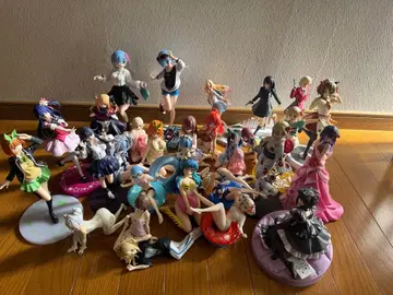 피규어 묶음 판매