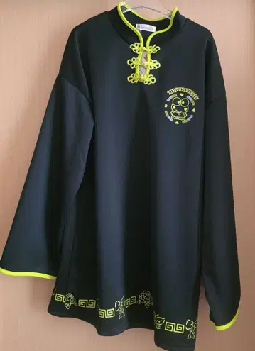 산리오 차이나복