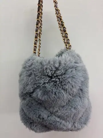 다이애나 블루 퍼 숄더백