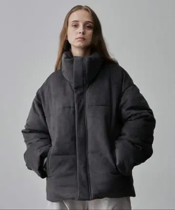 [ CLEL ] 볼륨 하이넥 숏 패딩 자켓 S 차콜 그레이