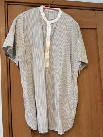 휴일과 시 스트라이프 칠부 소매 셔츠