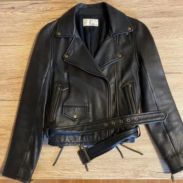 [ Lily Brown ] 릴리 브라운 블랙 가죽 라이더 자켓