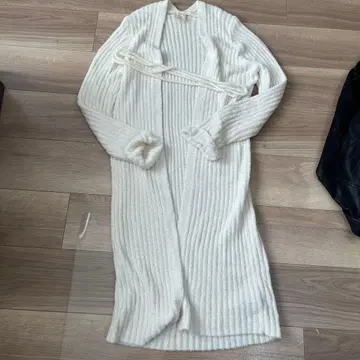 롱 가디건 화이트 젤라피케