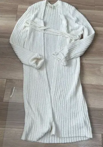 롱 가디건 화이트 젤라피케