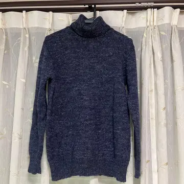 URBAN RESEARCH 네이비 터틀넥 스웨터 프리 사이즈
