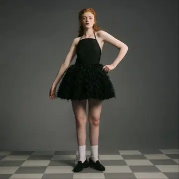 bibiy 블랙 미니 플레어 드레스