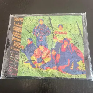 [ 미개봉 새상품 ] SixTONES VVS 투어 T셔츠