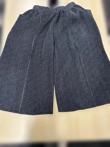 SPECCHIO (주)스페치오 다크 그레이 와이드 팬츠