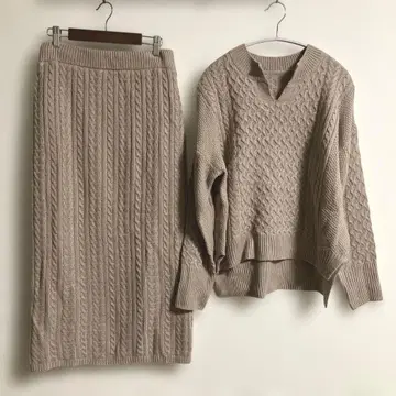 La-gemme 라제엠 케이블 짜임 니트 셋업 니트 스커트