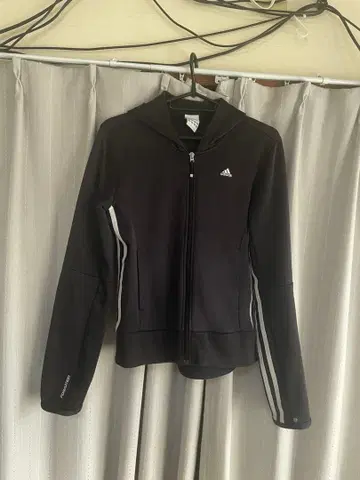 adidas 블랙 풀 집업 후드티