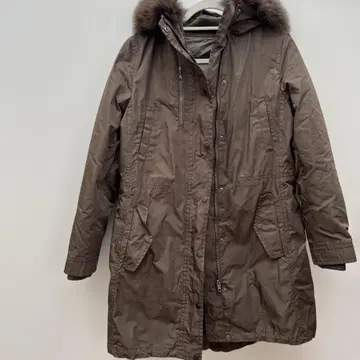 브라운 미디 기장 아우터 퍼 포함