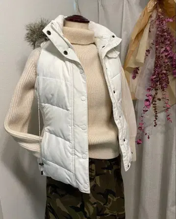 BANANA REPUBLIC 바나나 퍼블릭 화이트 베스트 후드 부착 S