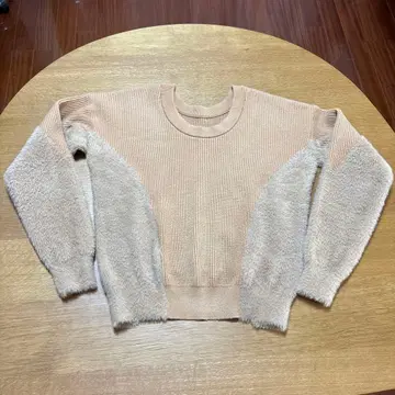 [ 새상품급 ] PUBLIC TOKYO 니트 스웨터 긴팔