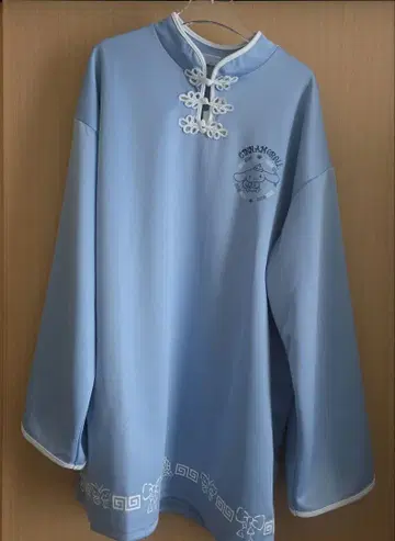 산리오 차이나복