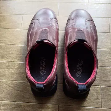 에코 가죽 신발