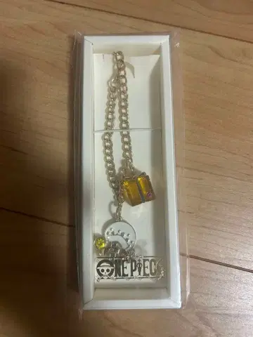 트라팔가 로 해피 벌스데이 백참