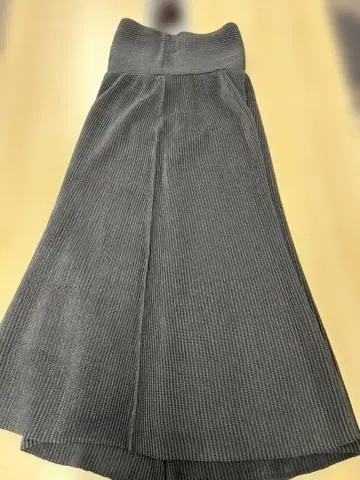 SPECCHIO 스페치오 블랙 팬츠