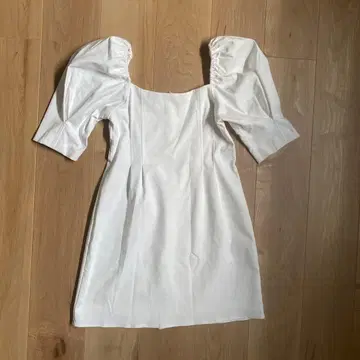 ZARA 원피스 M 12월 말까지