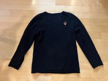 루시안 펠라 피네 캐시미어 블랙 V넥 스웨터 S