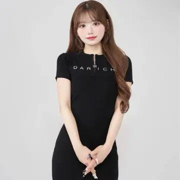 Darich 하프 지퍼 리브 니트 미니 원피스