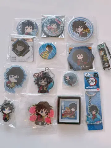 귀멸의 칼날 토미오카 기유 캔뱃지 아크릴 스탠드 키링 묶음 판매