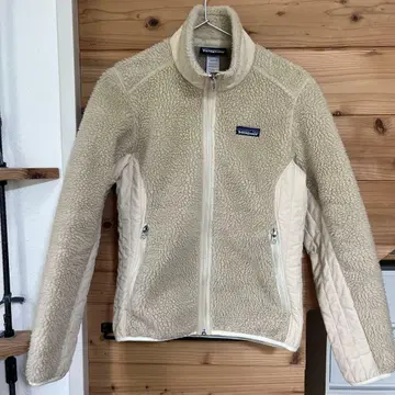 Patagonia 여성 플리스 자켓 베이지