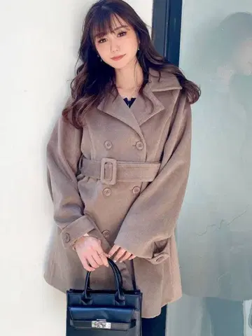 GYDA 더블 플레어 코트 완판템!