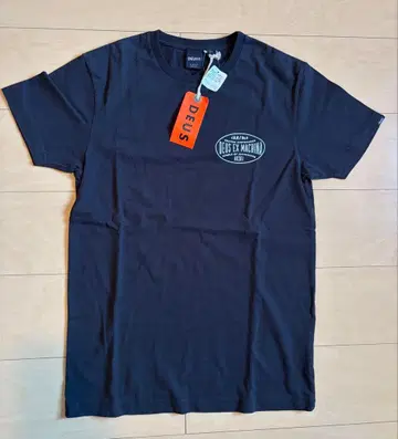 [ 미사용품 택 포함 ] DEUS EX MACHINA 블랙 T셔츠